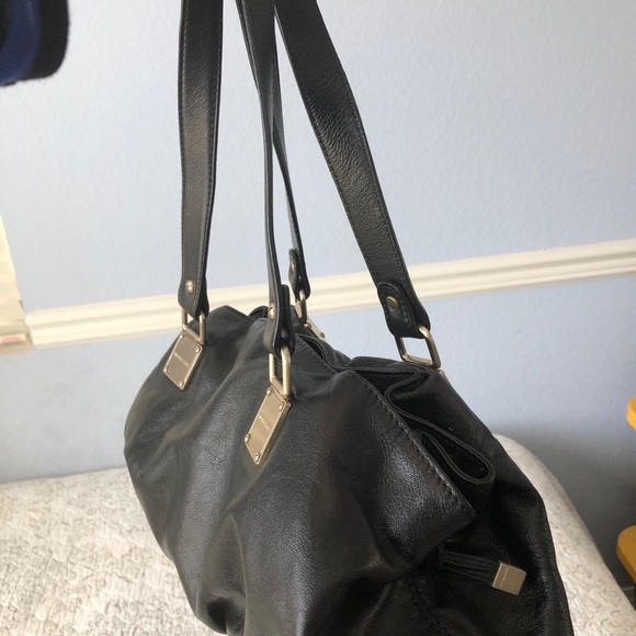 💥💥💥Host pick 💥💥💥Beautiful Authentic Michael Kors Rehearsal Satchel - Picture 15 of 16